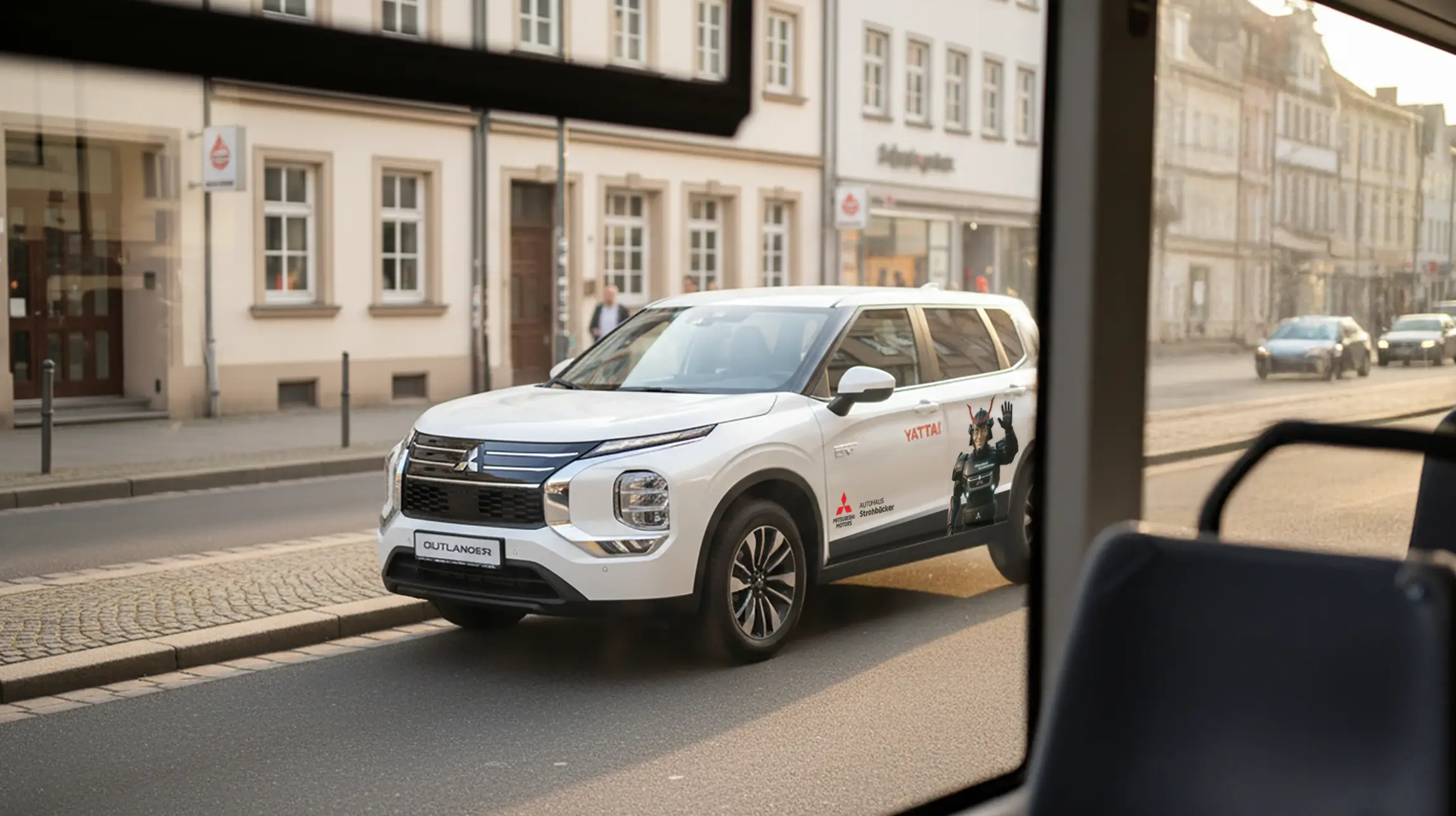 AHS_fahrzeugbeschriftung Aufbau des LMC Heimspiel Mitarbeiterevents