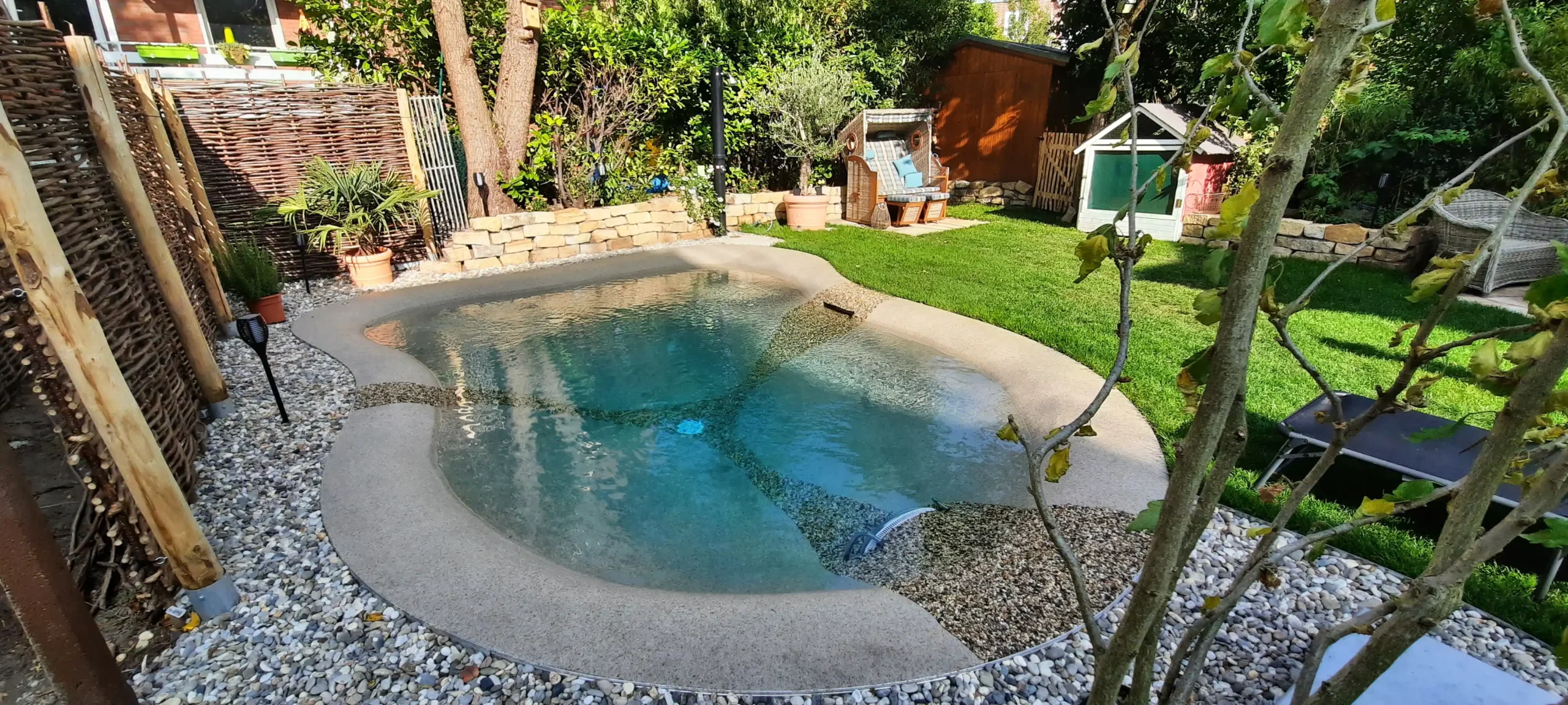Pool 2